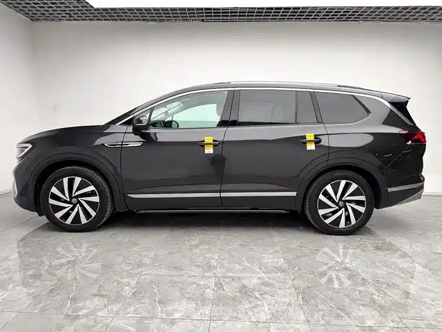 Volkswagen Talagon 2022 380TSI 4WD Luxury Premium Pro Edition 6-seater фото 7