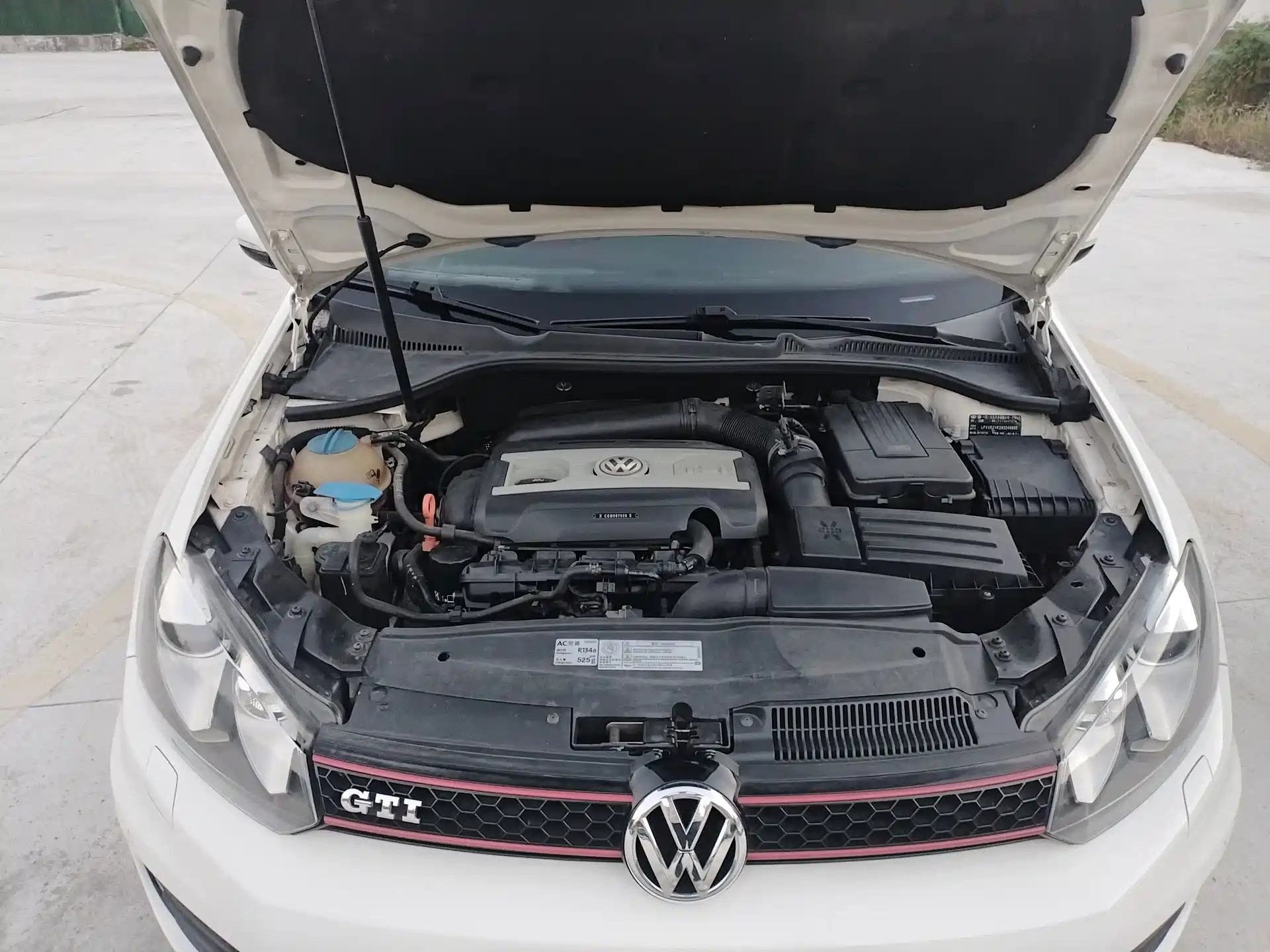 صورة 5 - Volkswagen Golf GTI