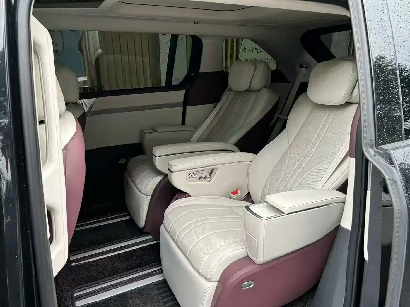 XPeng X9 2026 2025 Extended Range Edition