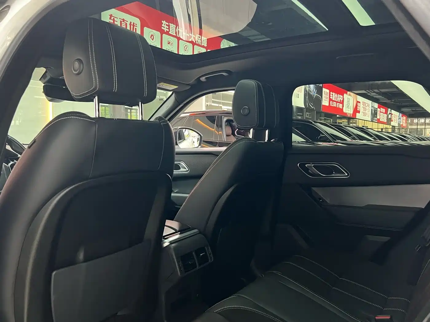 Land Rover Range Rover Velar 2020 P250 R-DYNAMIC S фото 11