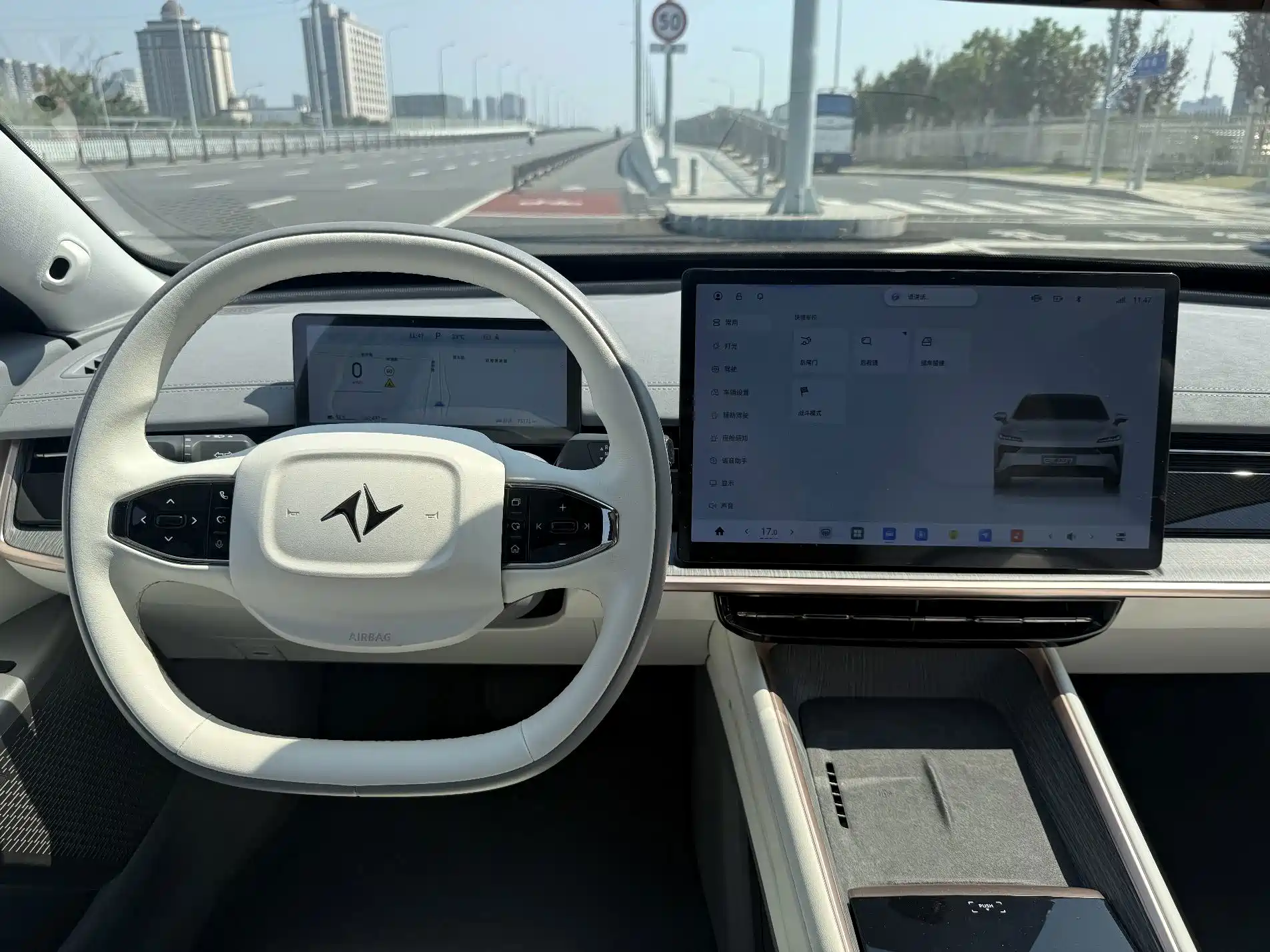 Фото 12 - Dongfeng Yipai eπ007