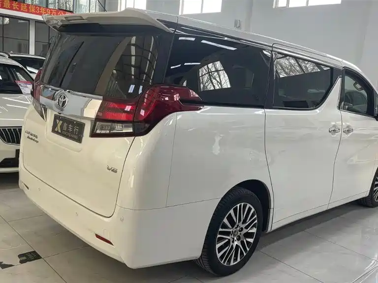 Toyota Alphard 2018 3.5L Premium фото 19
