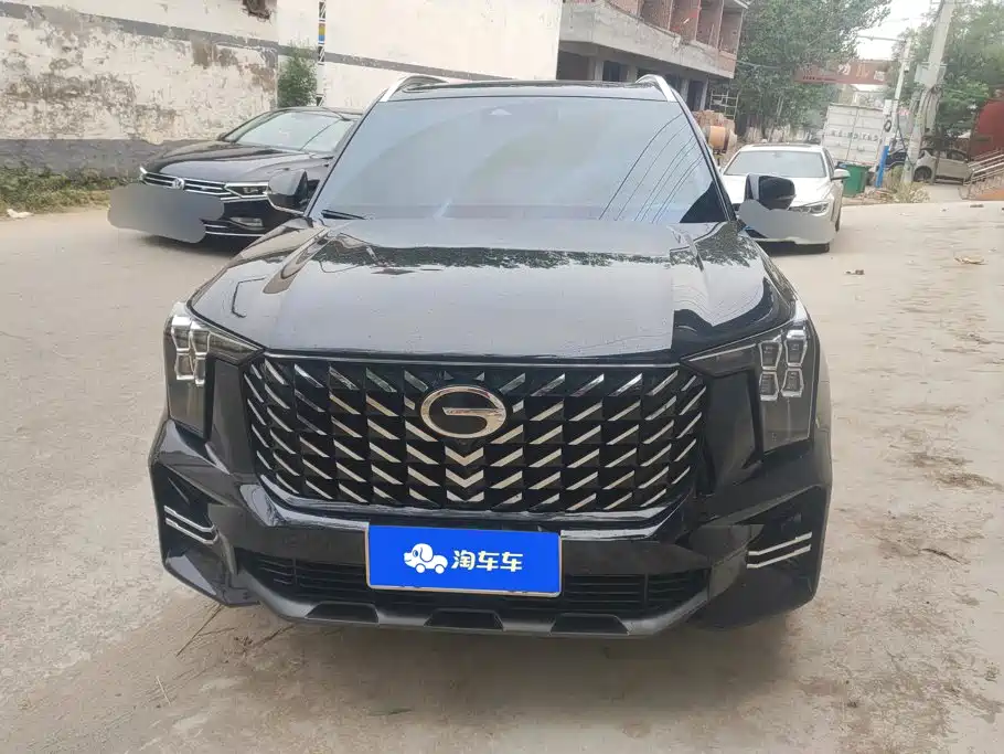 صورة 2 - GAC Trumpchi GS8