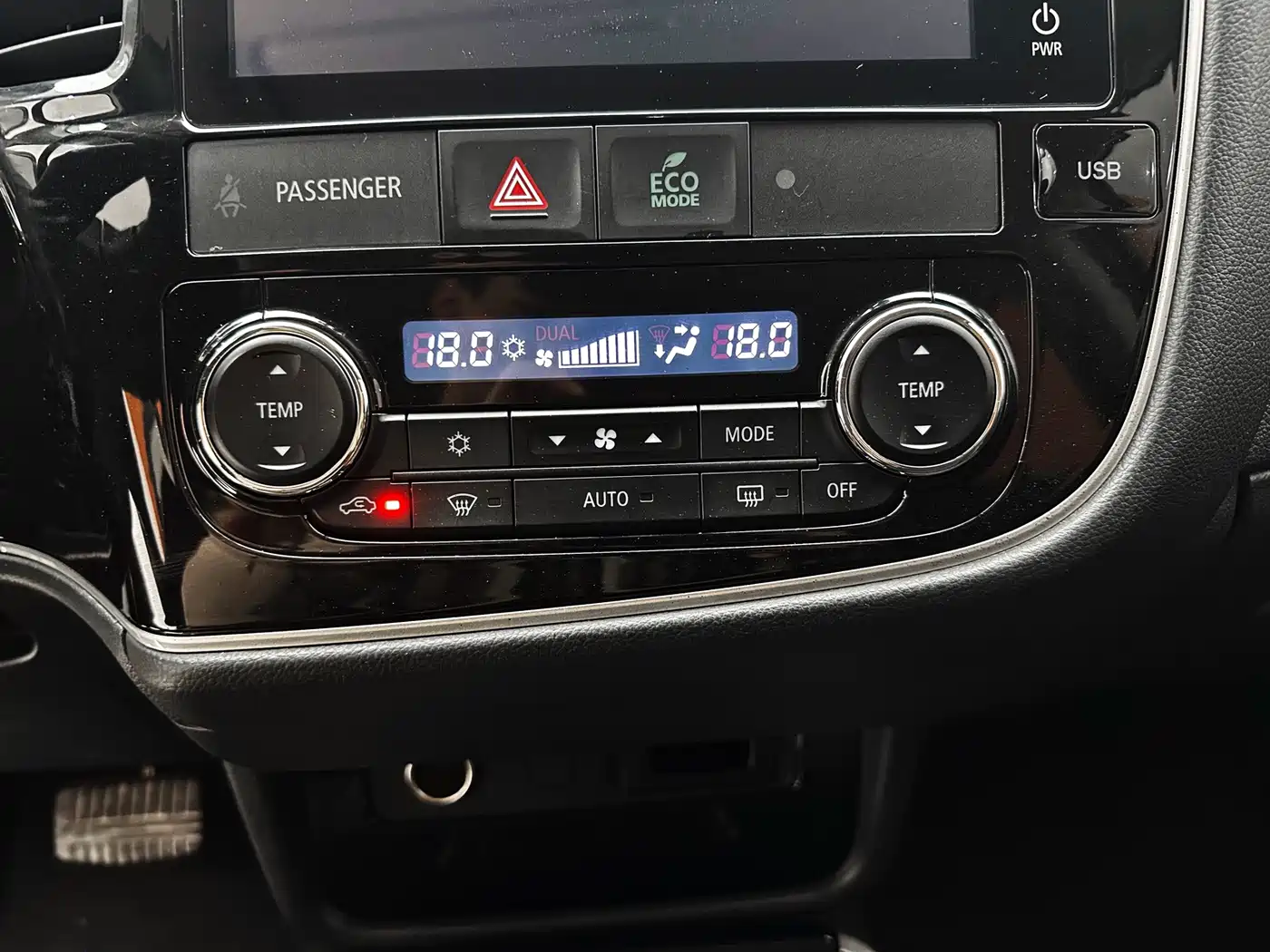 Mitsubishi Outlander 2022 2021 2.0L FWD Comfort Edition 5-seater