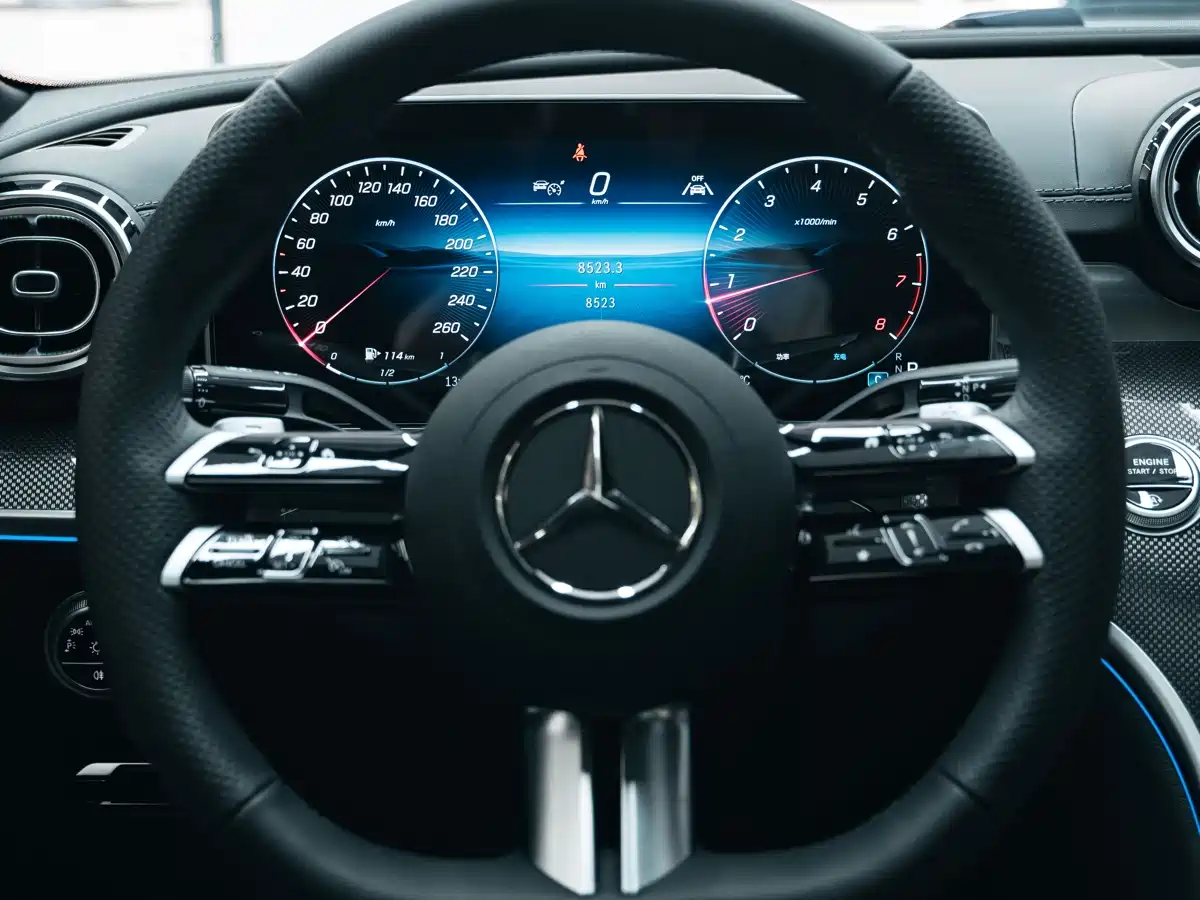 Mercedes-Benz C-Class 2025 C 260 L Sport Edition фото 13