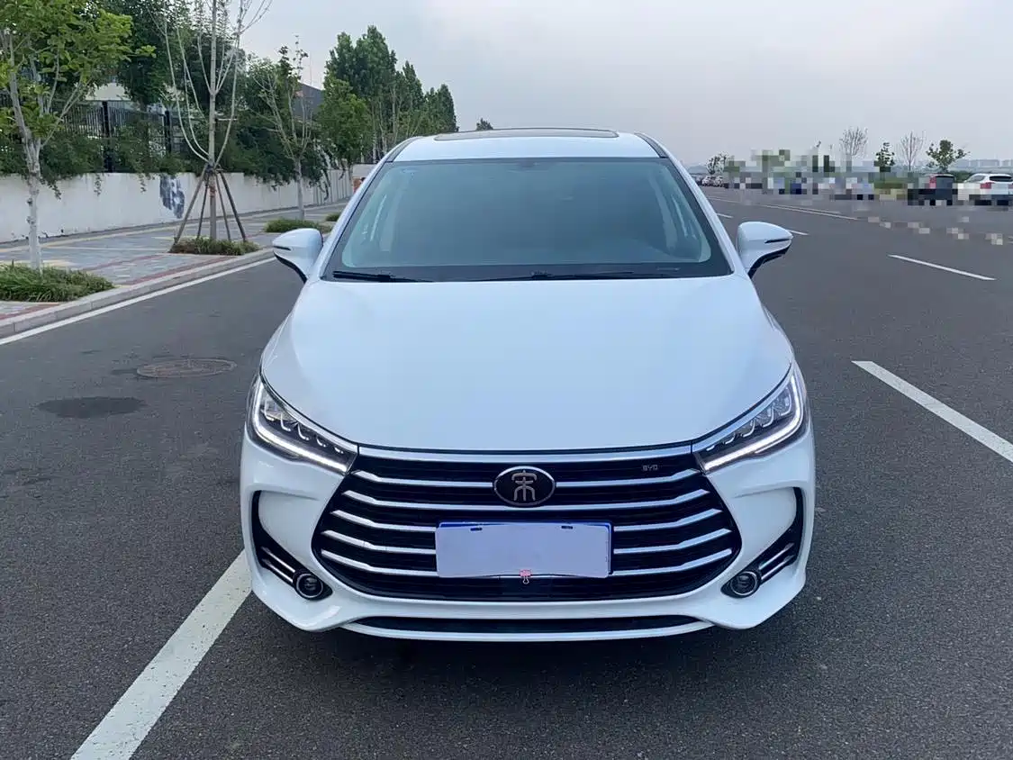 BYD Song MAX 2019 1.5T Manual Smart Connection Rui Yi 7-seater China V фото 2