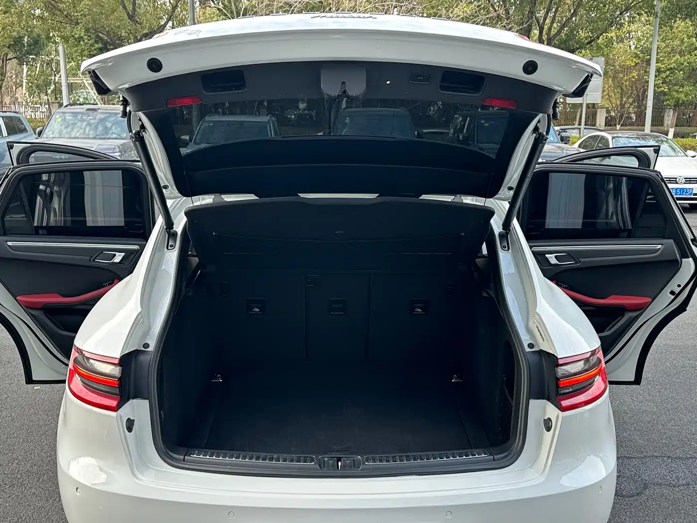 Porsche Macan 2016 Macan 2.0T фото 21