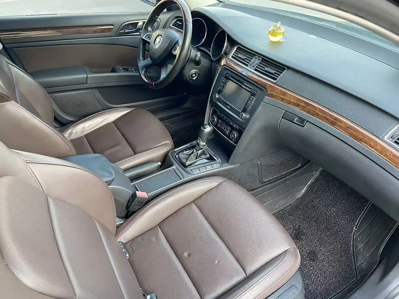 Škoda Superb 2013 2.0TSI DSG Executive Edition фото 13