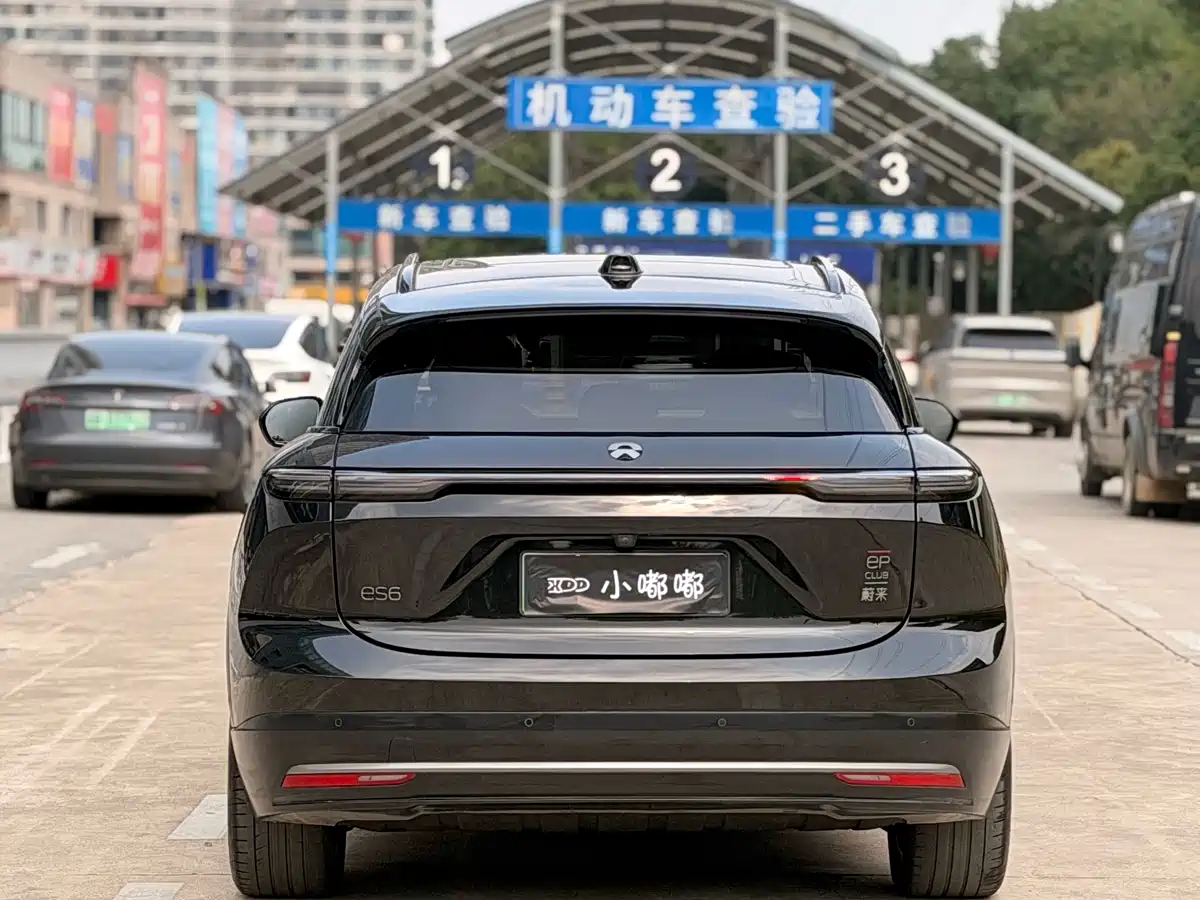 Фото 10 - NIO ES6