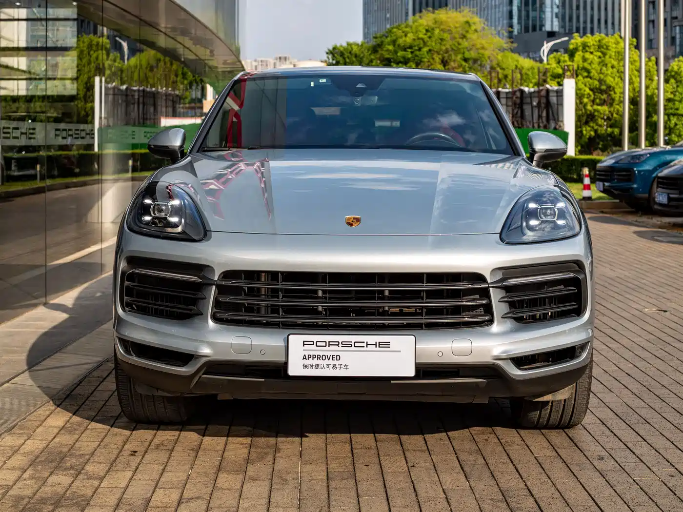 PORSCHE CAYENNE