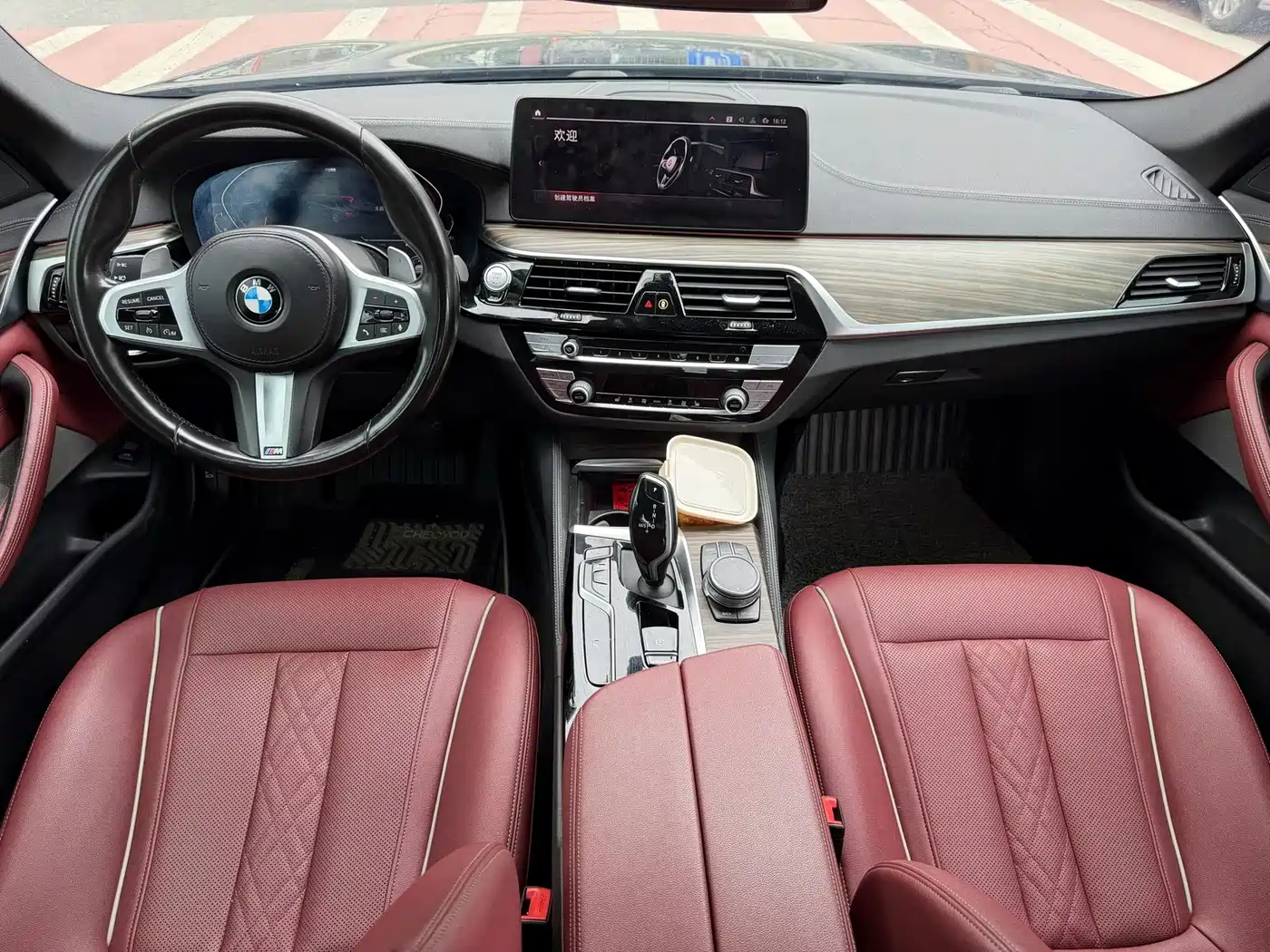 BMW 5 Series 2022 Facelift 530Li Leading M Sport Package фото 6