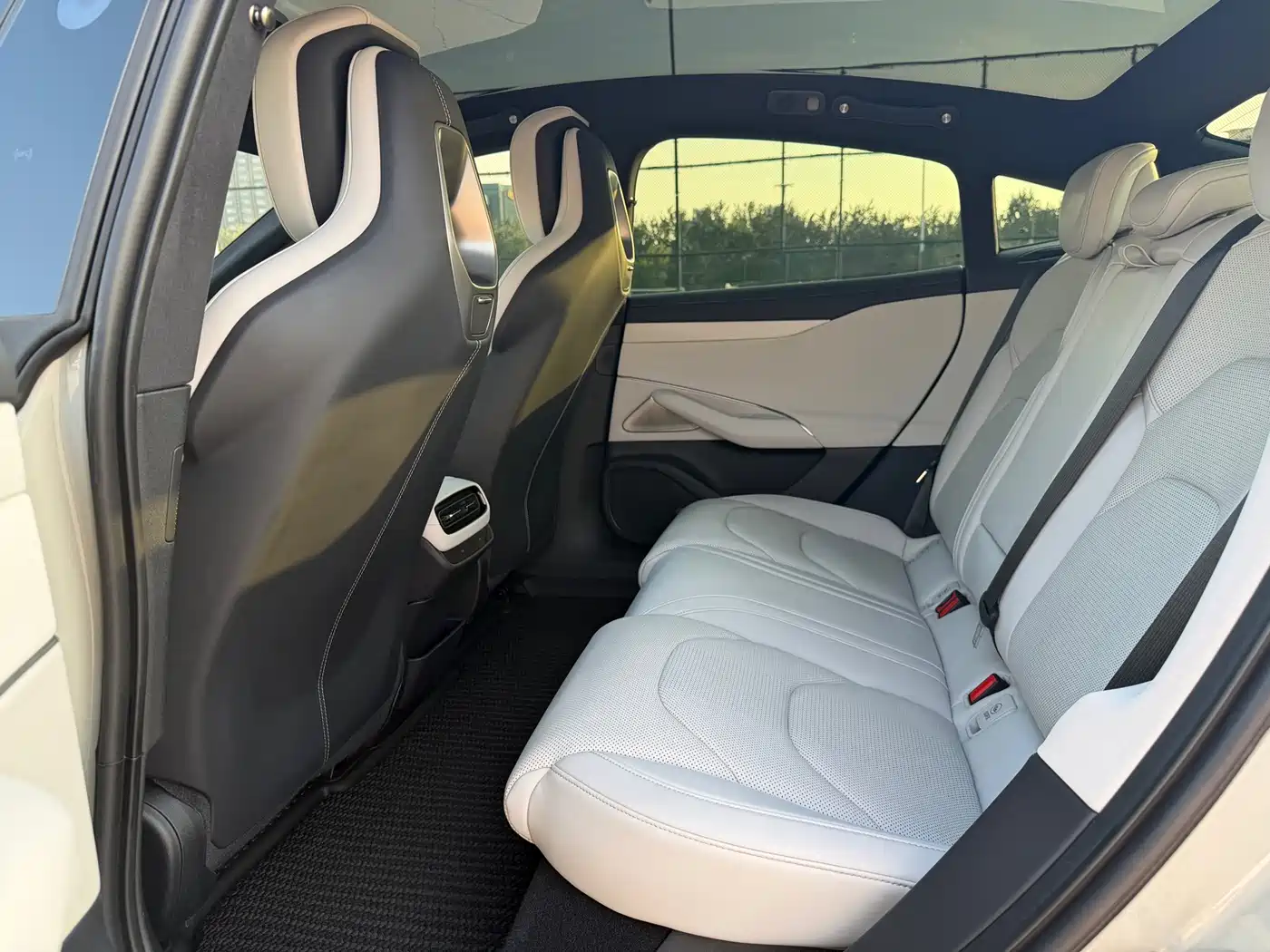 Xiaomi SU7 2024 2024 AWD Max Founder's Edition