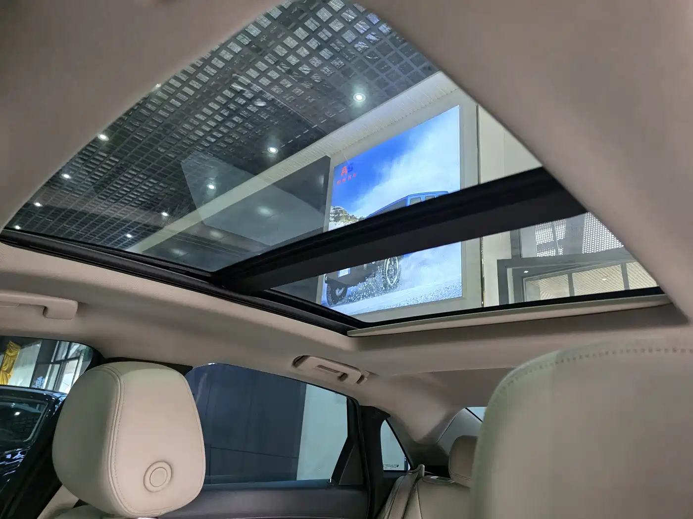 Cadillac XTS 2018 28T Technology фото 11