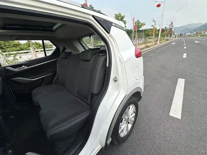 Haima S5 Youth Edition 2018 2018 1.6L CVT Luxury