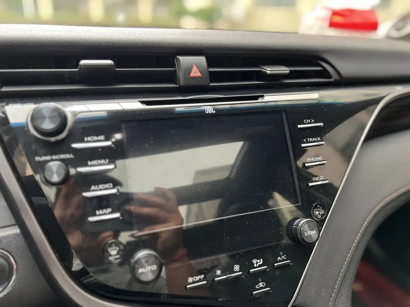 Toyota Camry 2018 2.5Q Flagship Edition фото 14