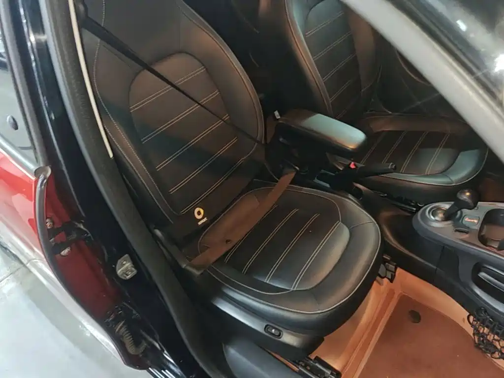 smart forfour 2018 2018 0.9T 66kW Pioneer Edition
