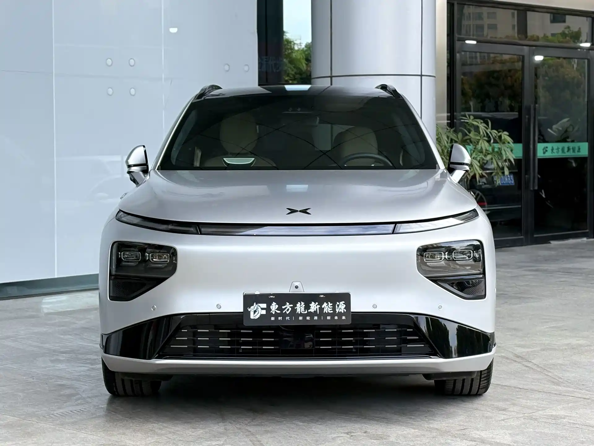Фото 2 - XPeng G9