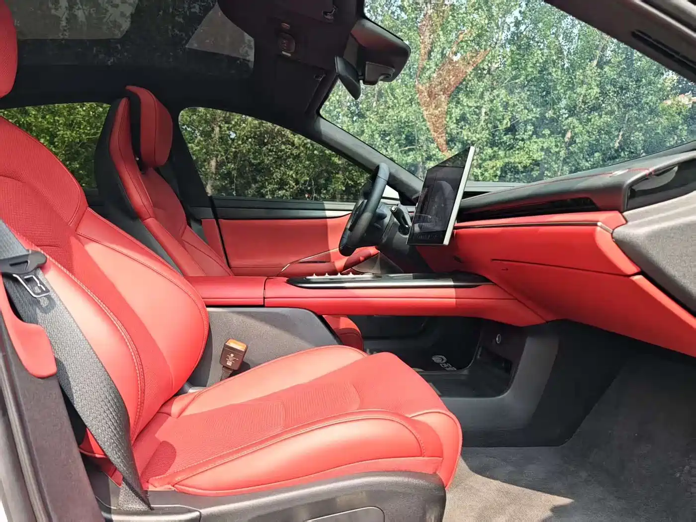 XIAOMI CAR XIAOMI SU7