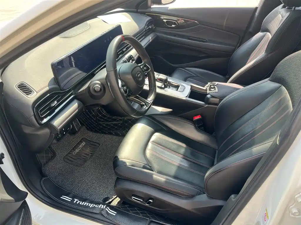 GAC Trumpchi Trumpchi Emkoo 2023 270T DCT J11 Edition фото 5