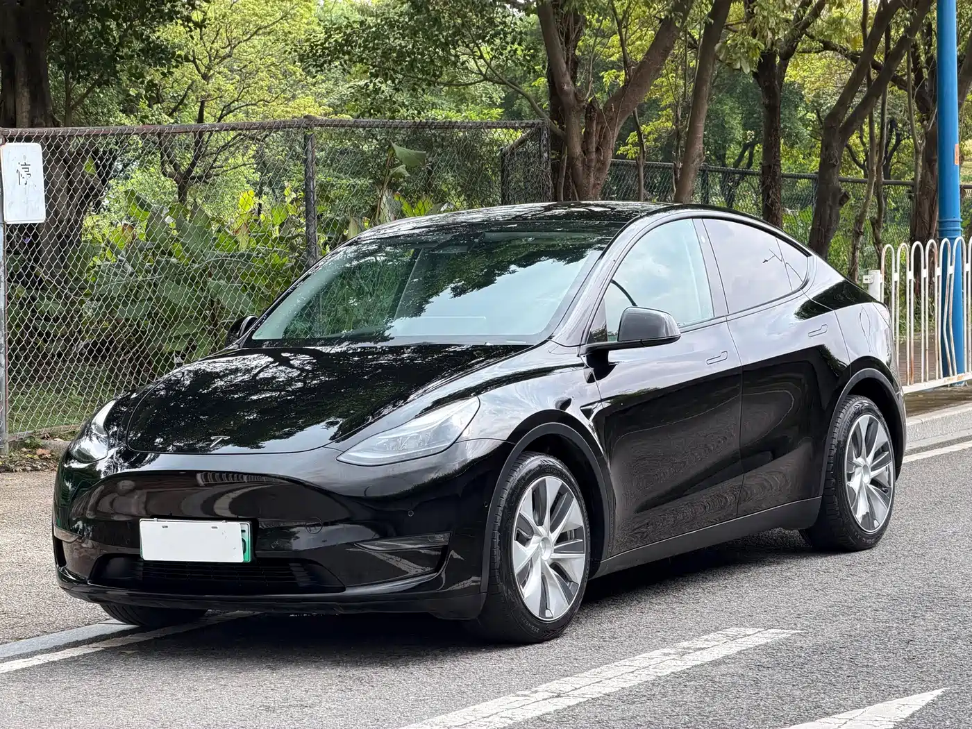 Tesla Model Y 2021