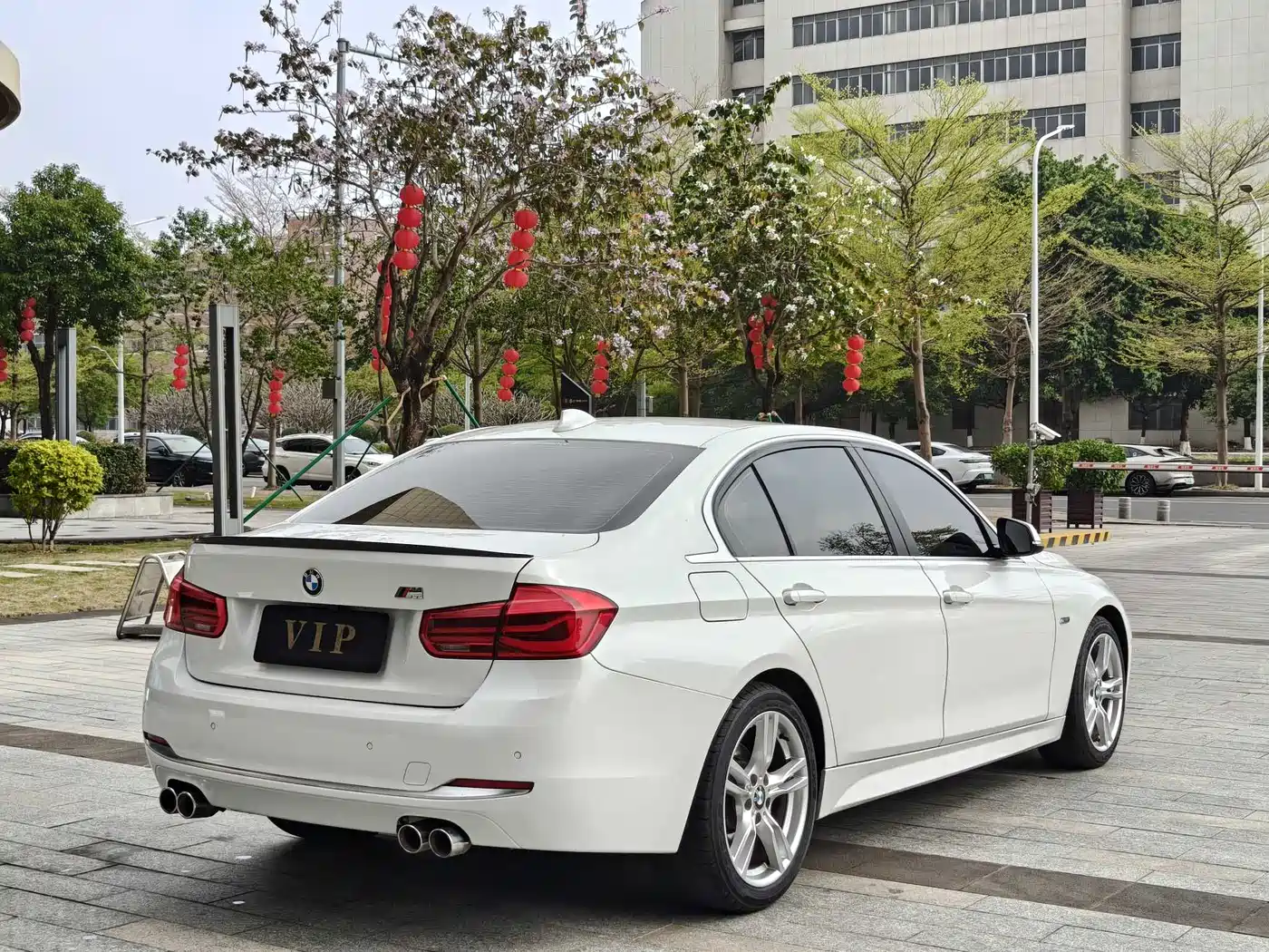 BMW 3 Series 2018 320Li Fashion Style фото 10
