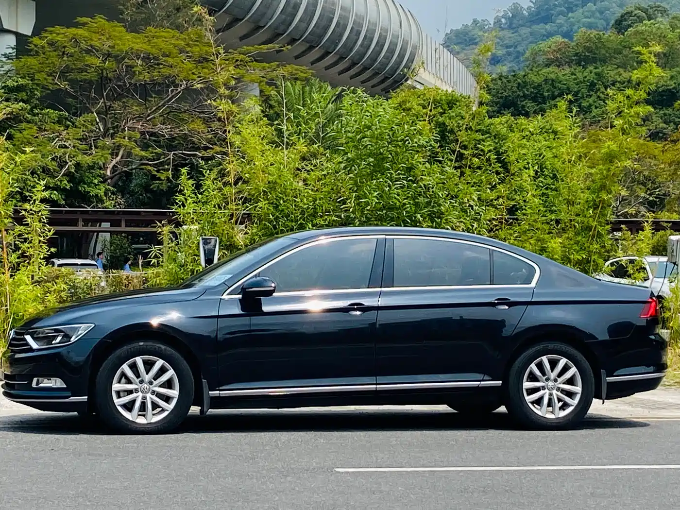 Volkswagen Magotan 2018 280TSI DSG Premium фото 6