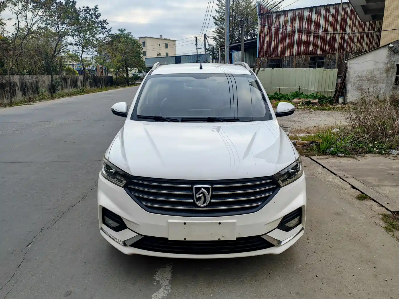 BAOJUN 360