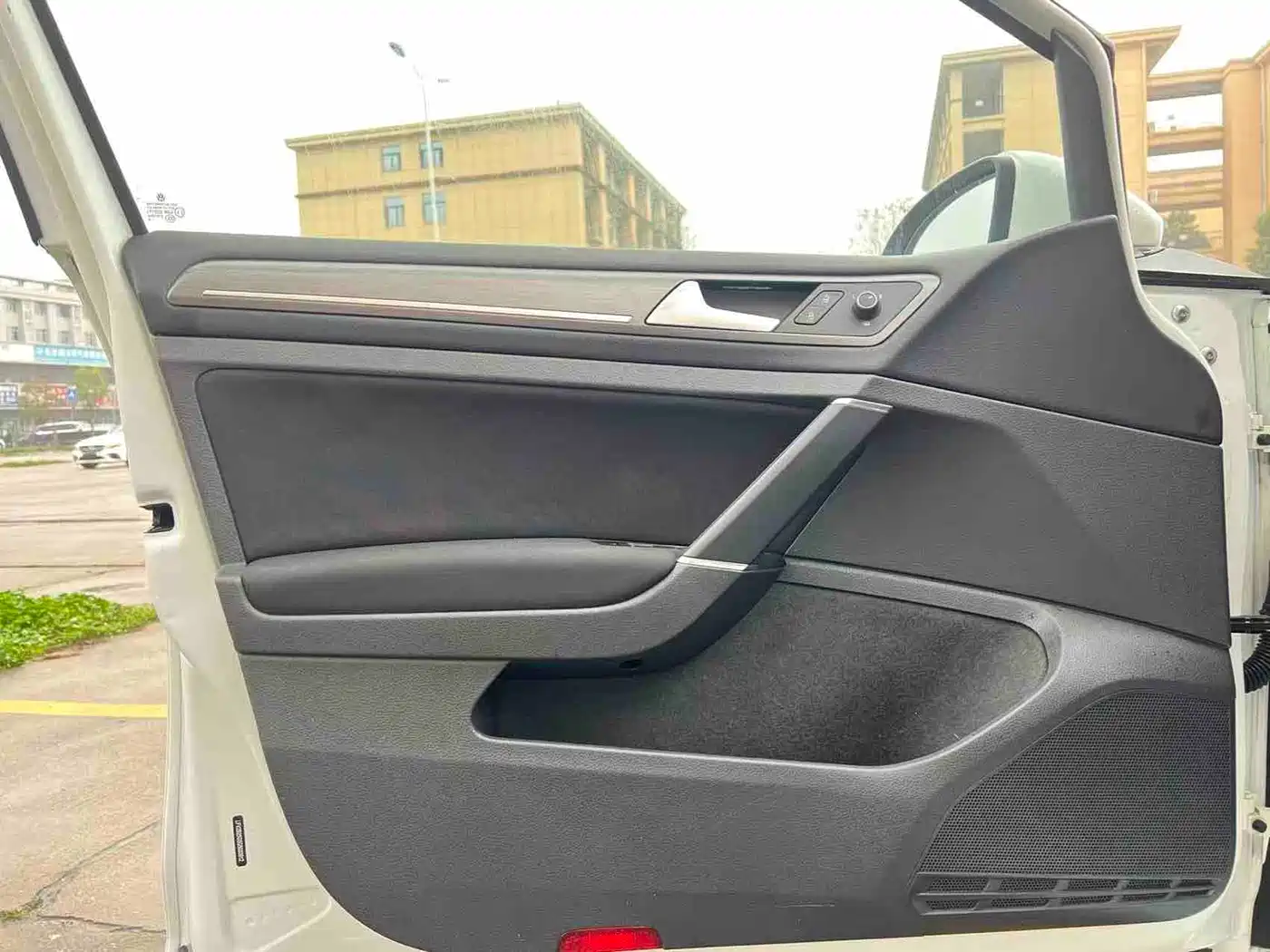 Volkswagen Golf 2016 230TSI Automatic Comfort фото 20