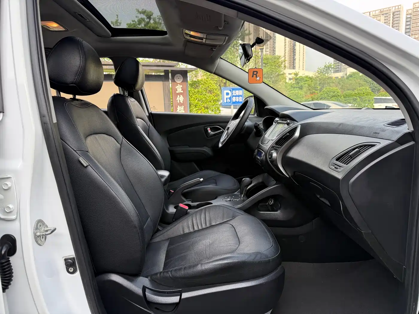 Hyundai Beijing Hyundai ix35 2013 2.0L Automatic 2WD Smart GLS China V фото 14