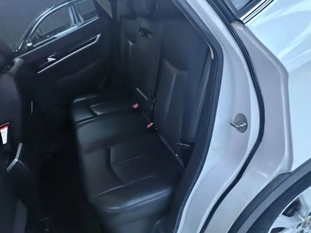 Dongfeng Aeolus Dongfeng Fengshen AX7 2015 2015 2.0L Manual Zhiyi Edition