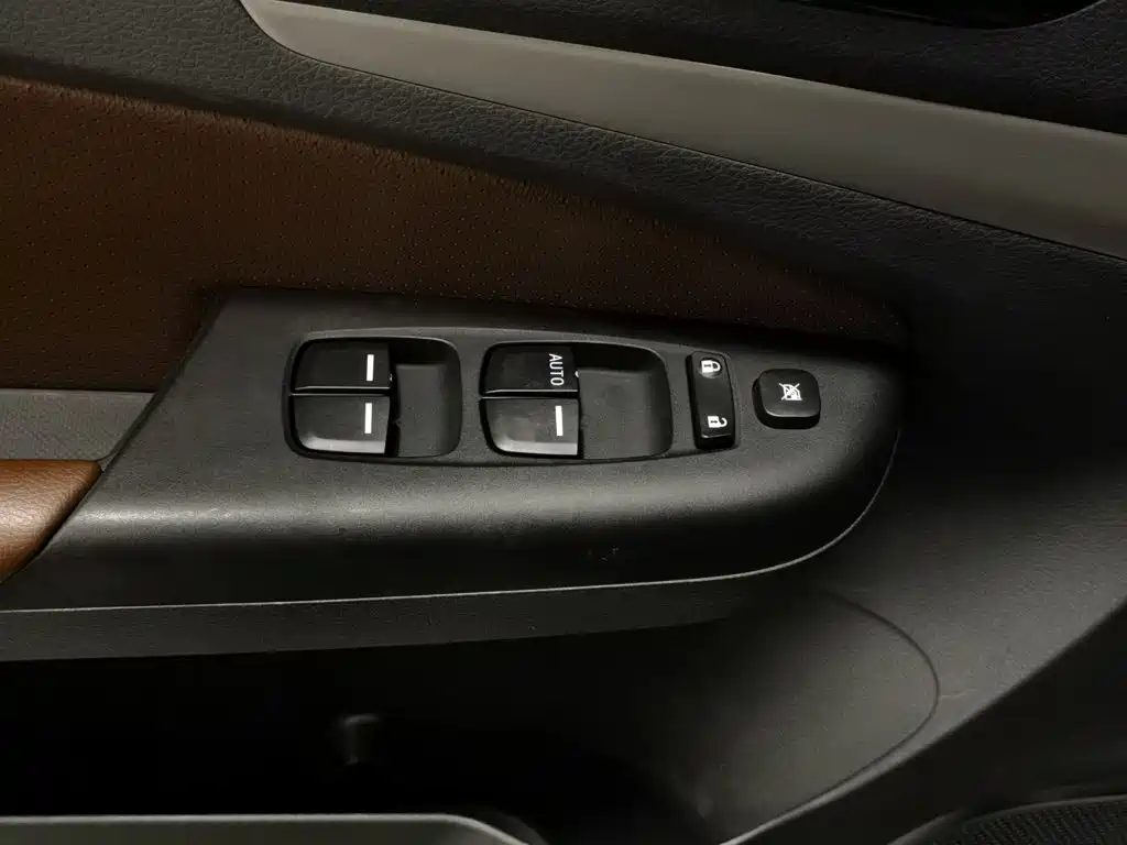 BYD S7 2016 2015 2.0T Upgrade Automatic Premium