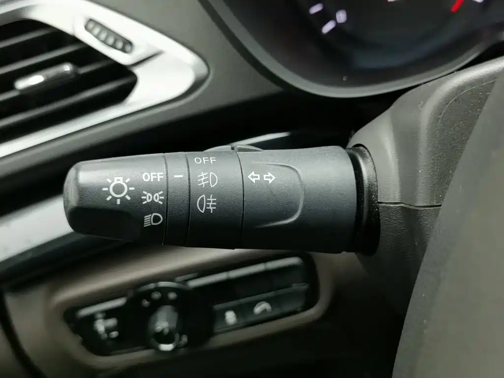 GAC Trumpchi GS4 2015 2015 200T Manual Luxury Edition
