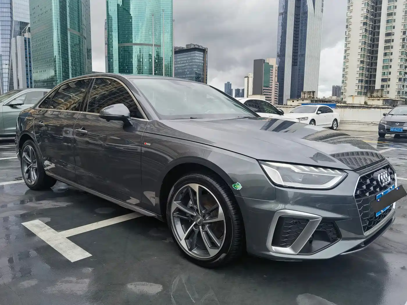 Audi A4L 2020 40 TFSI Fashion Dynamic Edition фото 3