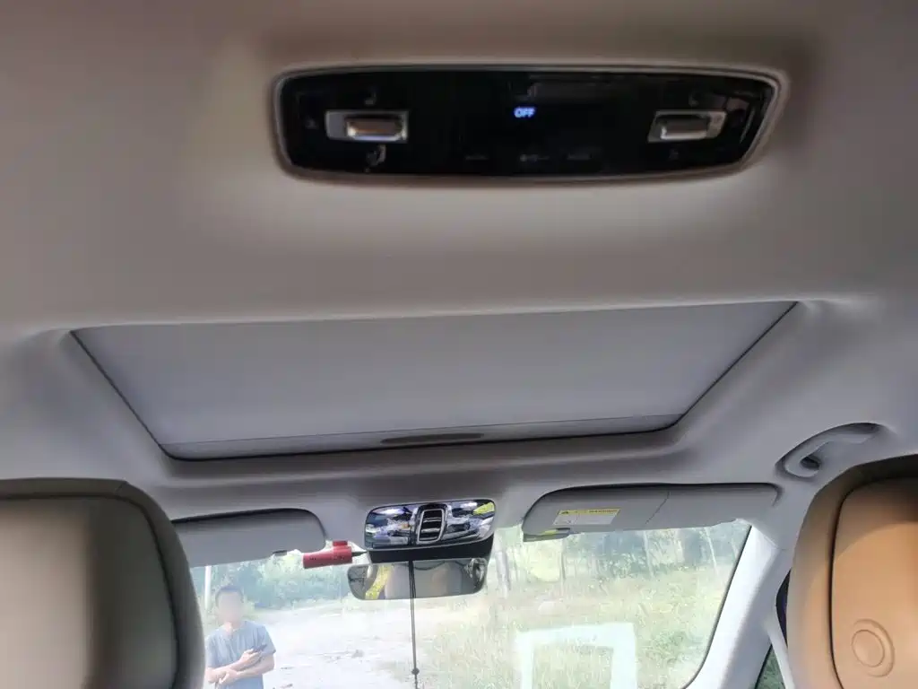 Roewe iMAX8 2021 2022 400TGI Honor Edition