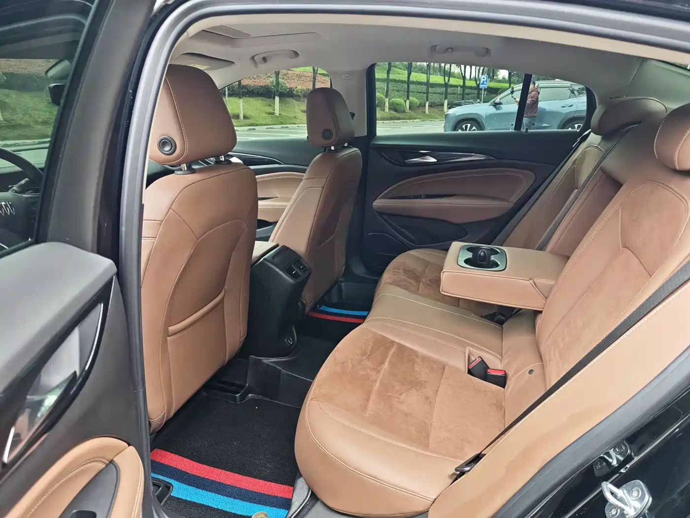 BUICK REGAL