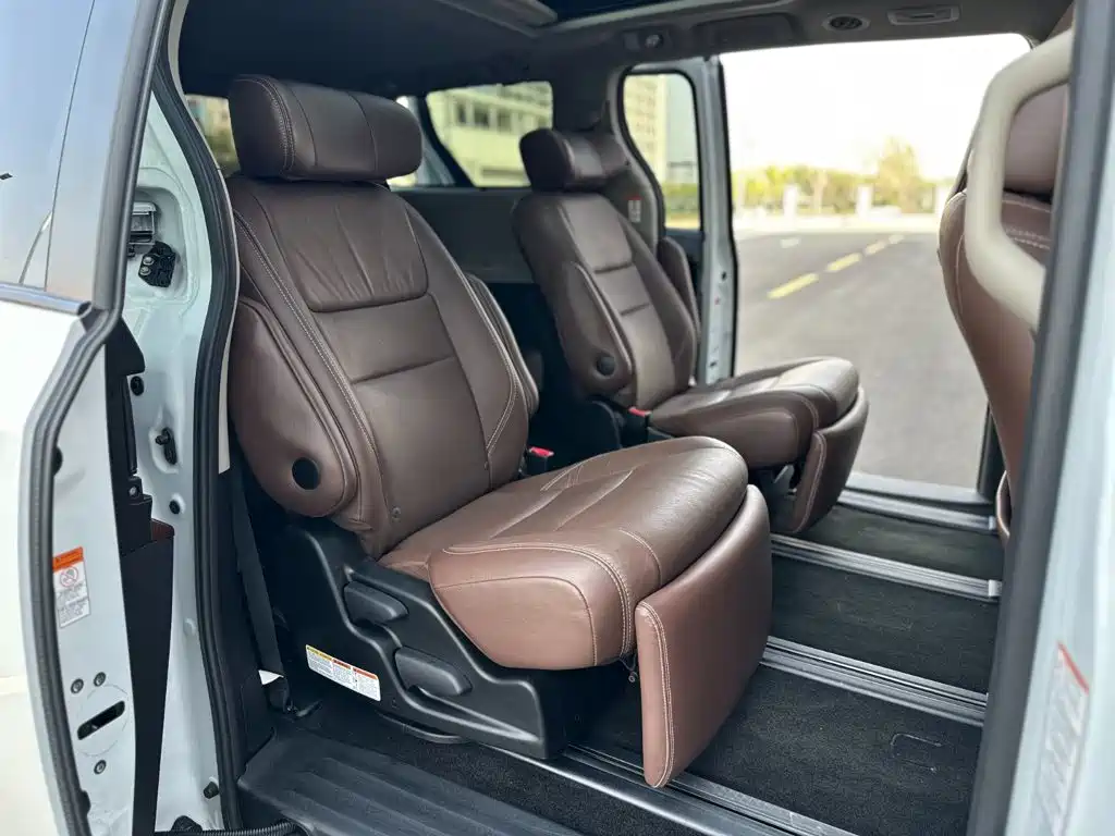 Toyota Sienna 2017 2016 3.5L 4WD LIMITED