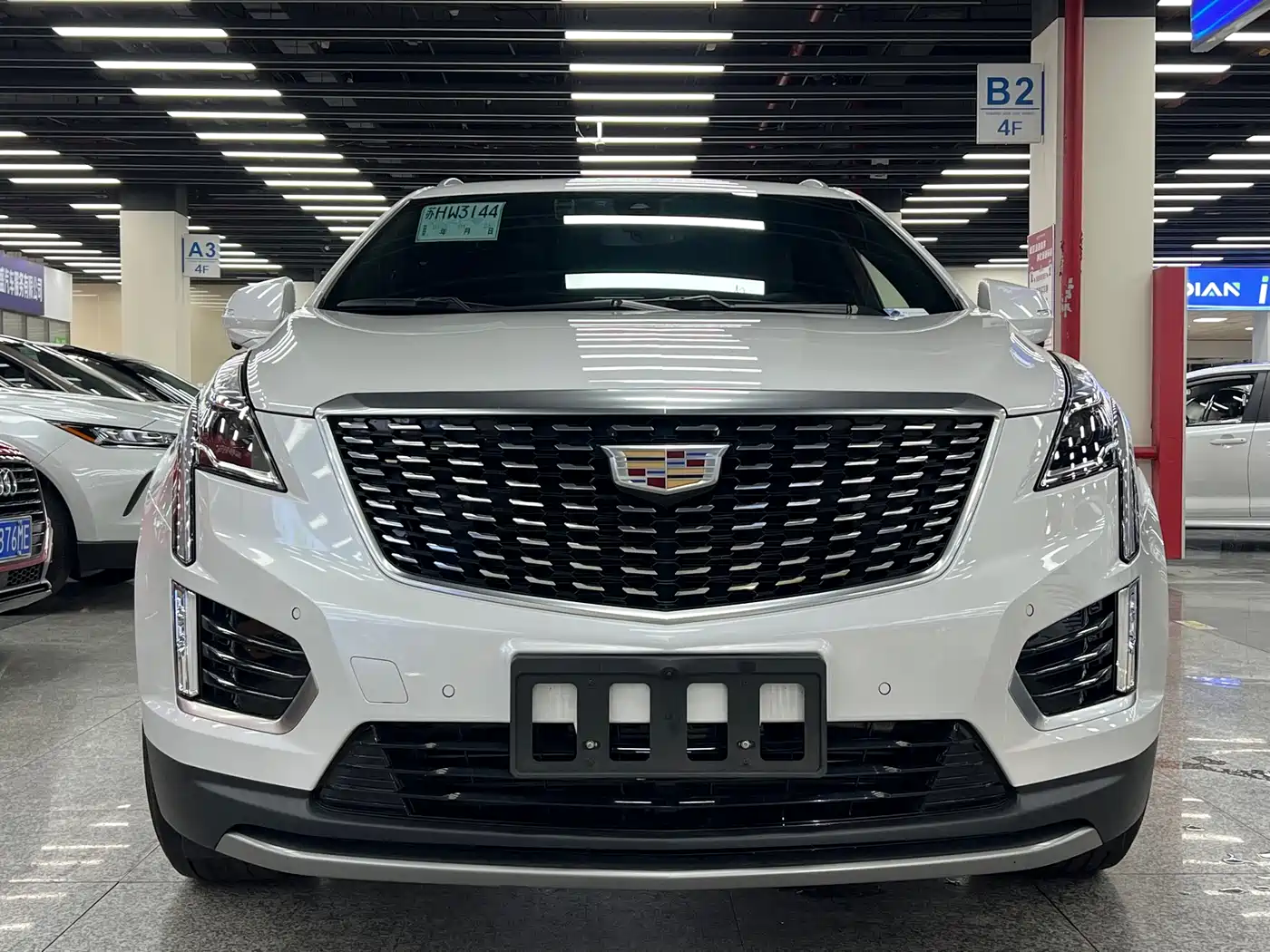 Cadillac XT5 2022 2.0T 2WD Luxury фото 31
