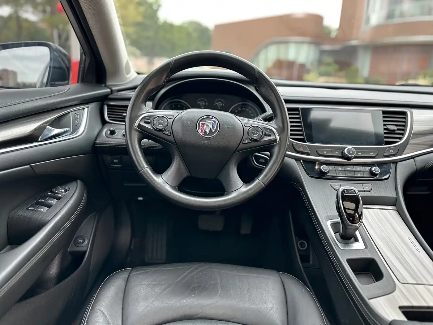 Buick LaCrosse 2021 652T Luxury Edition фото 24