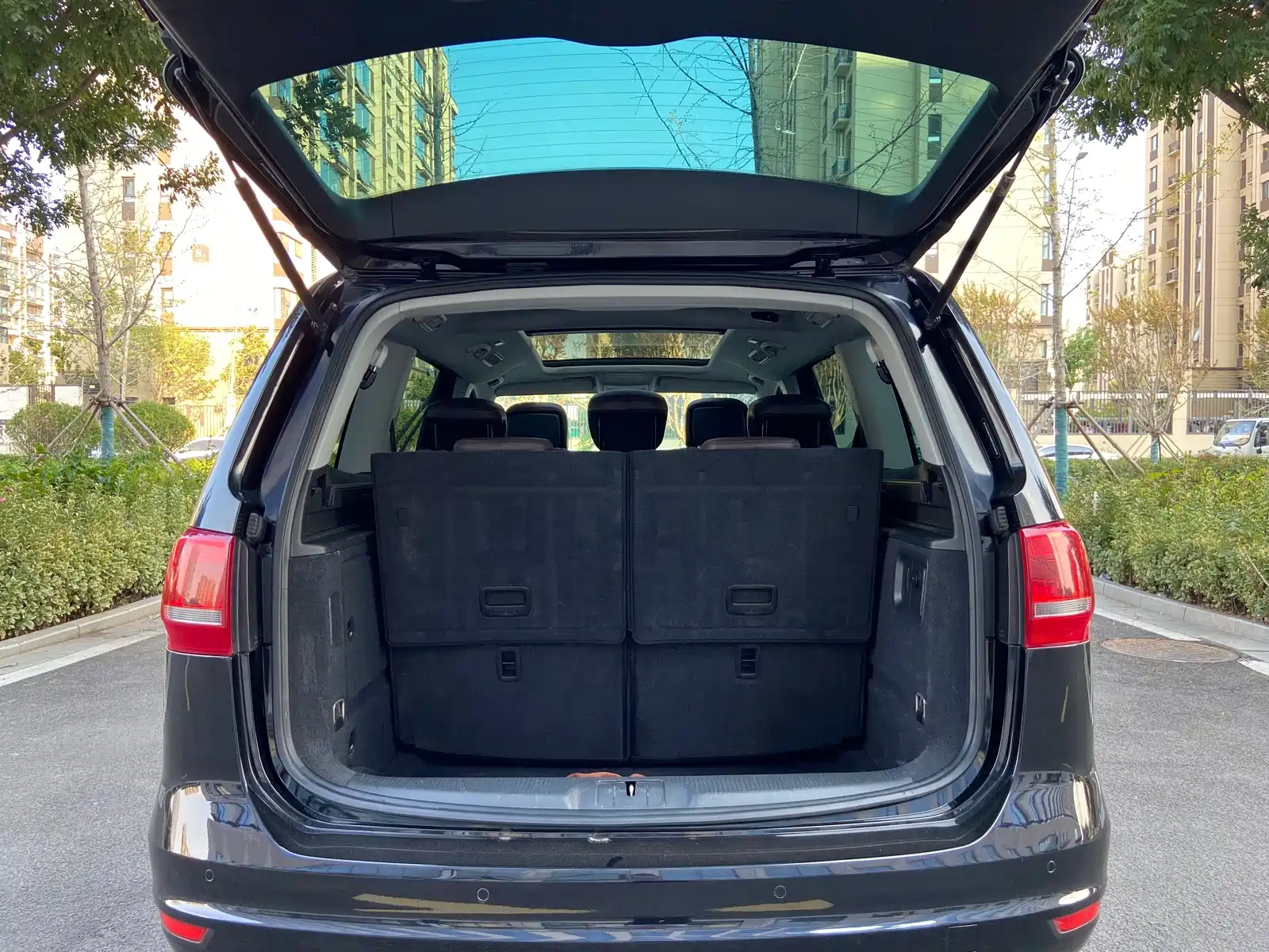 Фото 18 - Volkswagen Sharan