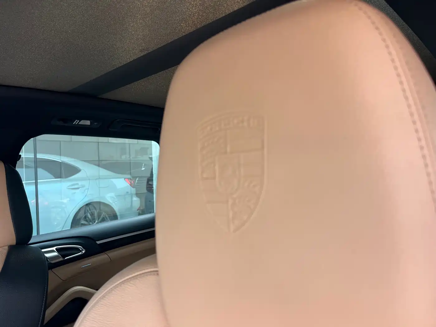 Porsche Cayenne 2014 Cayenne Platinum Edition 3.0T фото 13