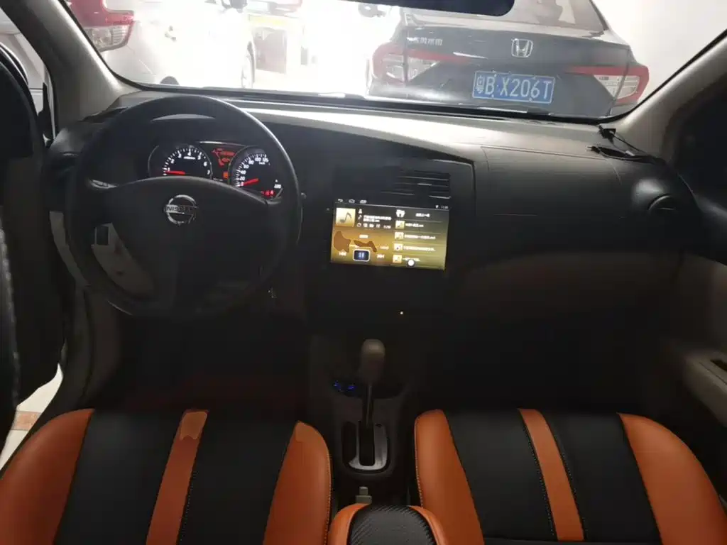 Nissan Livina 2016 2015 1.6XE CVT Comfort Edition