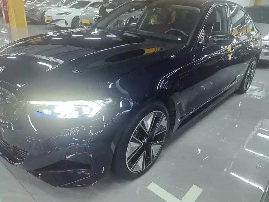 BMW i3 2023