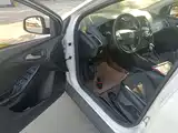 Фото 16 - Ford Focus