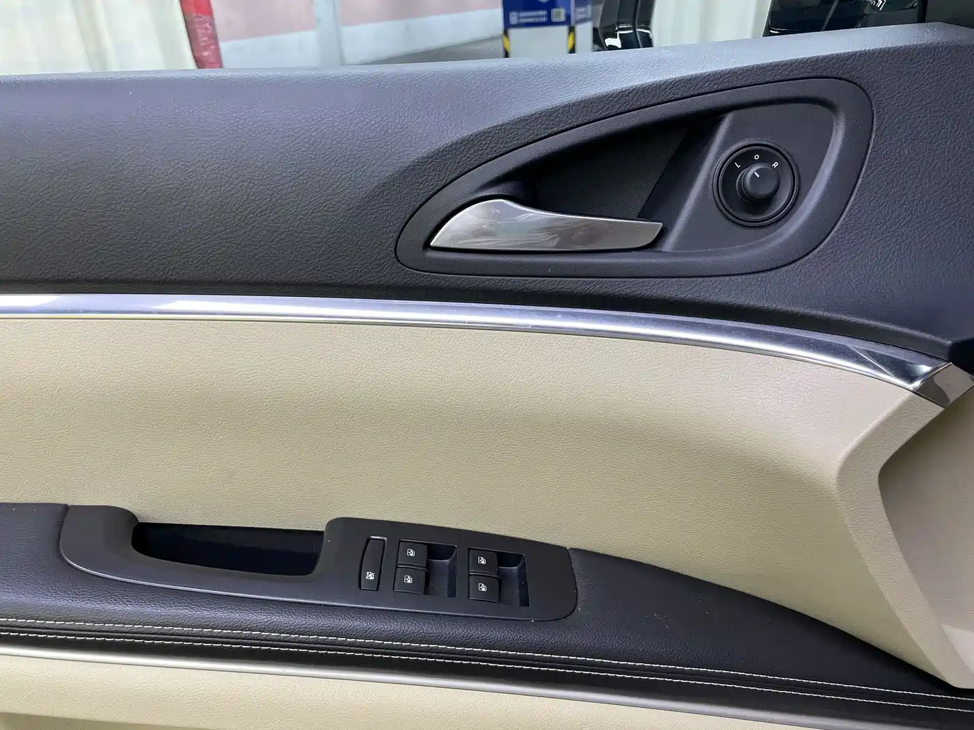 Buick GL8 2023 Land Business Class 652T Luxury фото 18