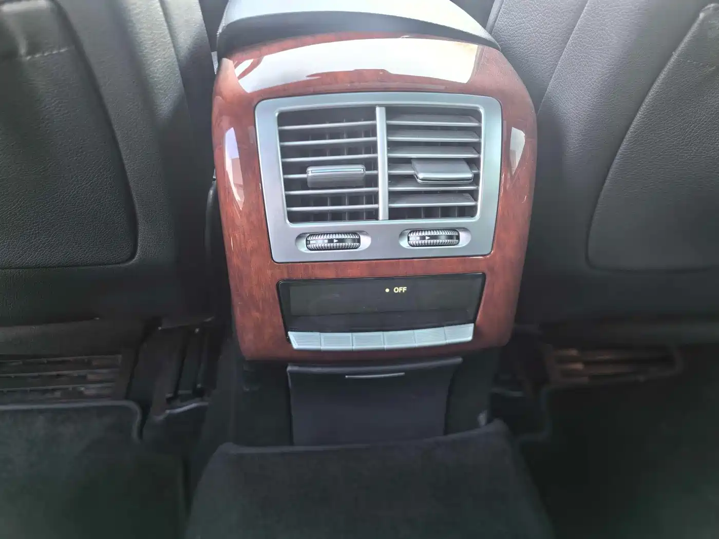 Mercedes-Benz S-Class фото 12