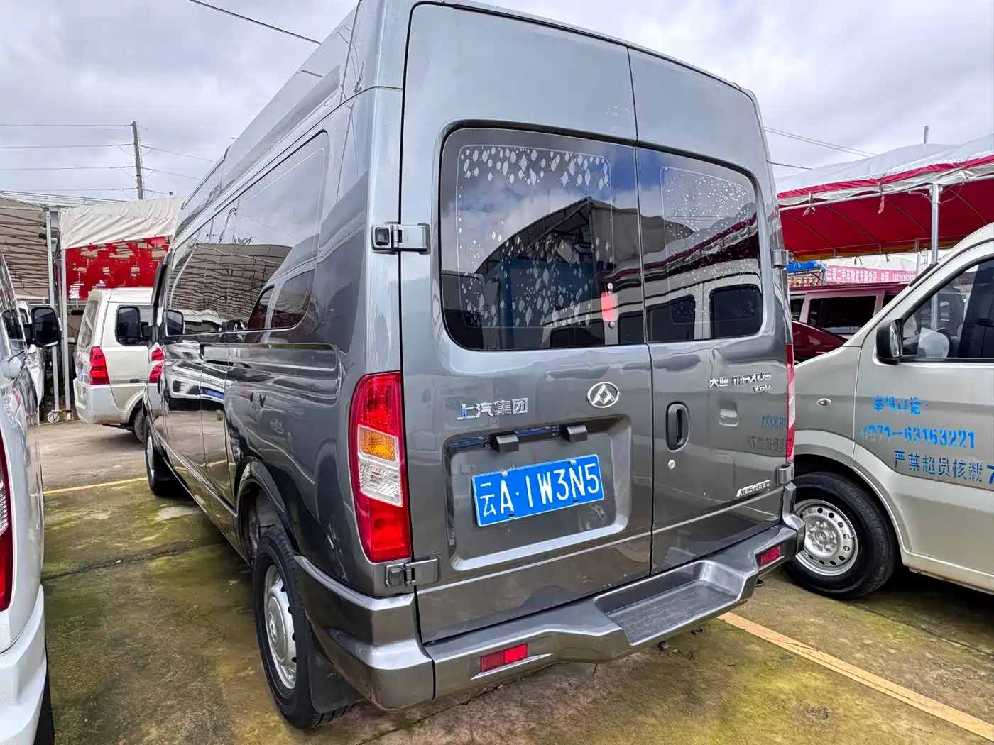 SAIC Maxus Xintu V80 2018 2.5T 6MT Elite Long Wheelbase Medium Roof 7/10 Seater фото 3