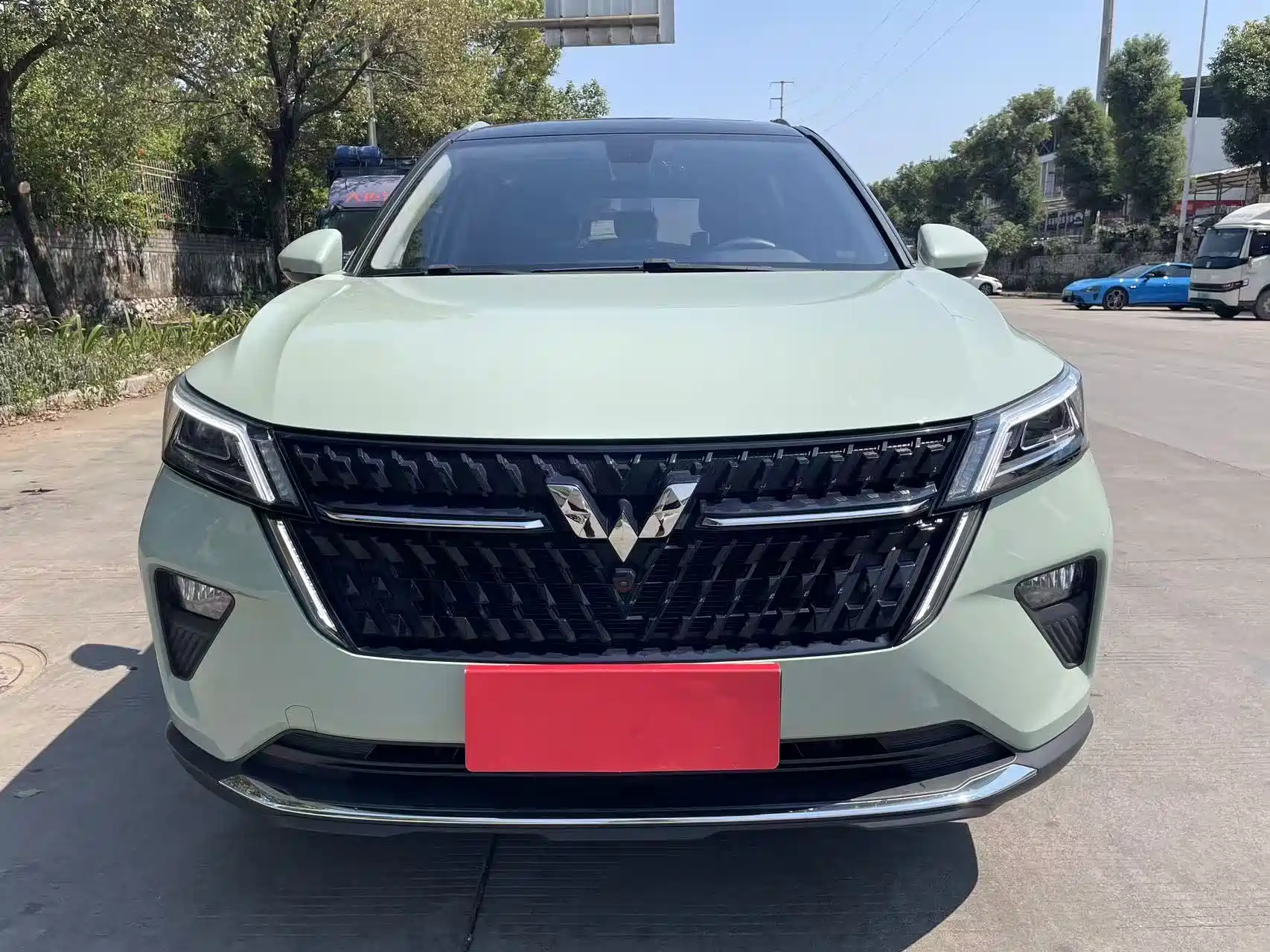 Photo 2 - Wuling Motors Wuling Xingchen