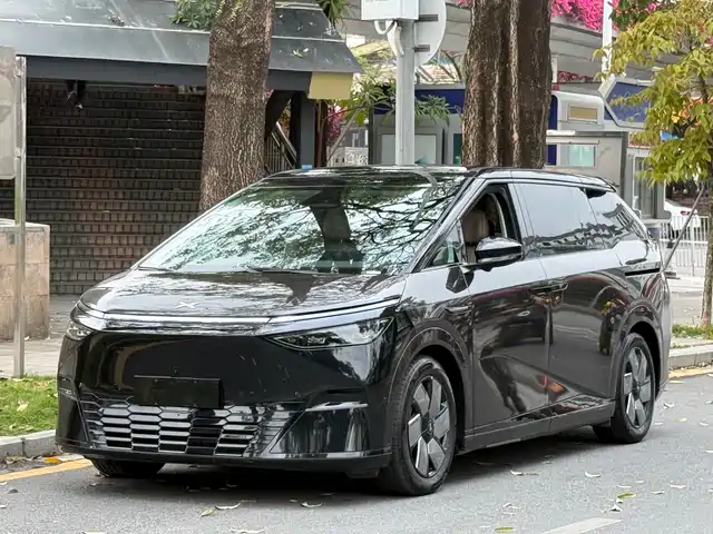 xiaopeng x9