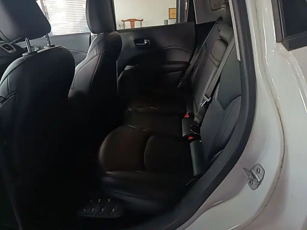 Jeep Compass 2017 2017 200T Automatic Family Edition