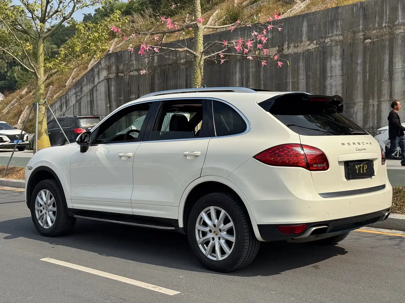 Porsche Cayenne 2011 Cayenne 3.0T фото 26